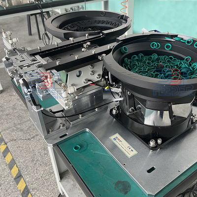 Alüminyum Alaşım Vibratory Bowl Feeder Multilane Bileşenleri Makinesi